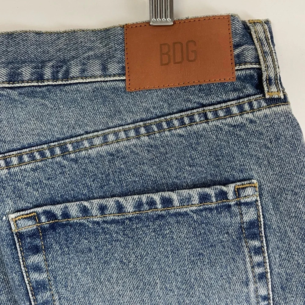 Urban Outfitters BDG Dad Jeans Womens 36 Distressed 32 in inseam Cotton - Picture 7 of 14